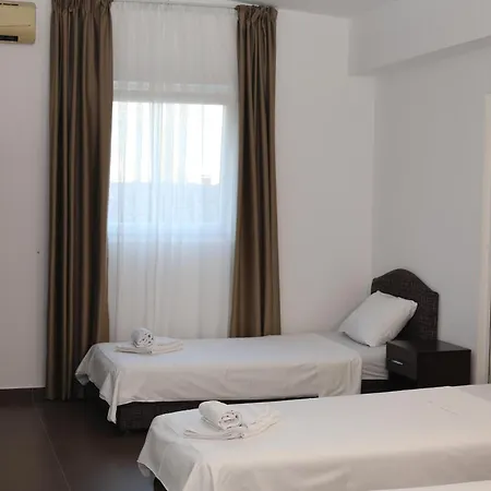 Lobo Hotel 3*